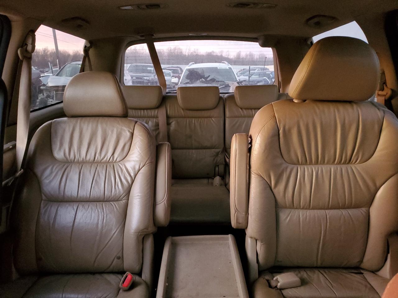 2007 Honda Odyssey - Image 10