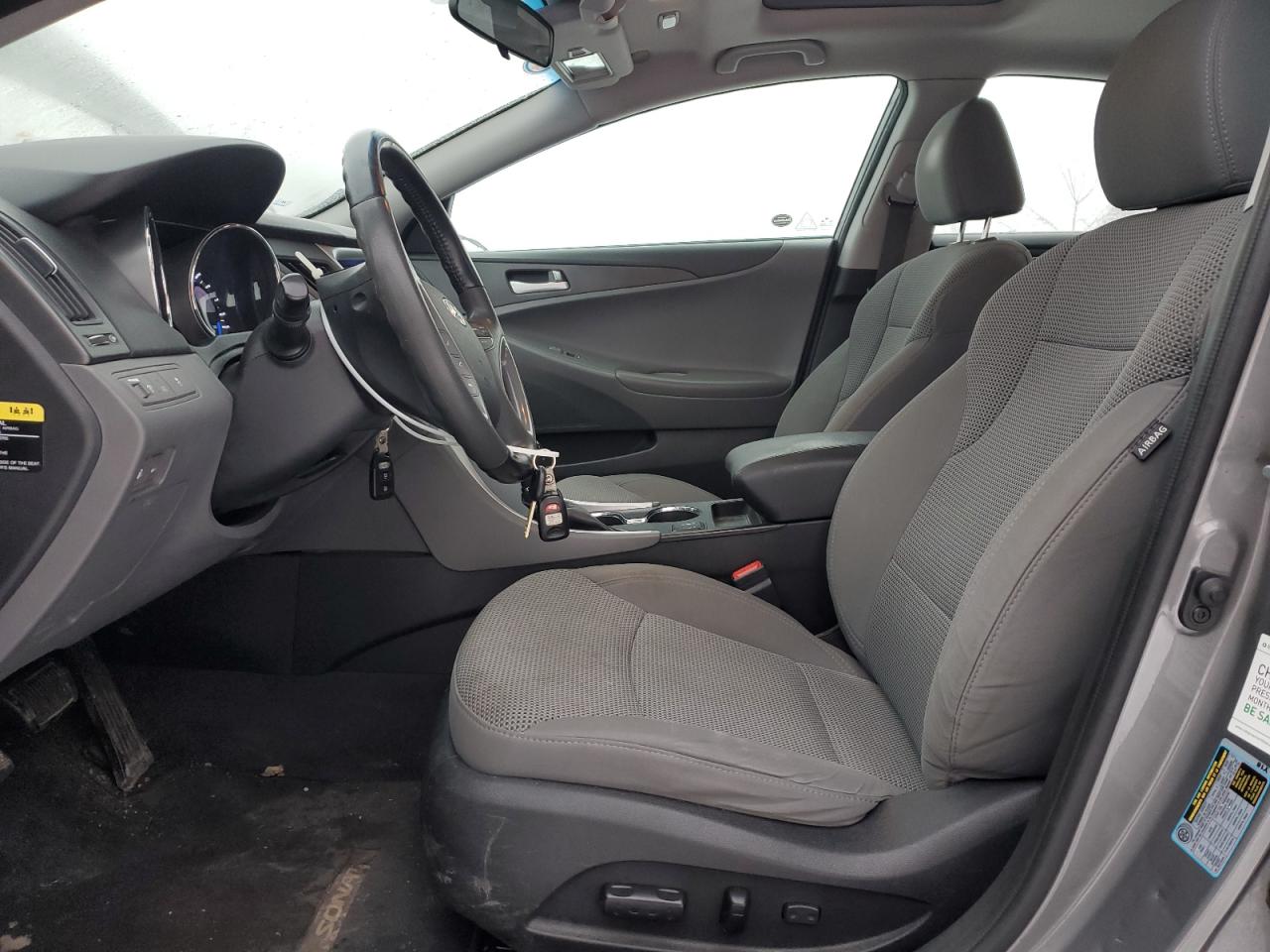 2013 Hyundai Sonata - Image 7