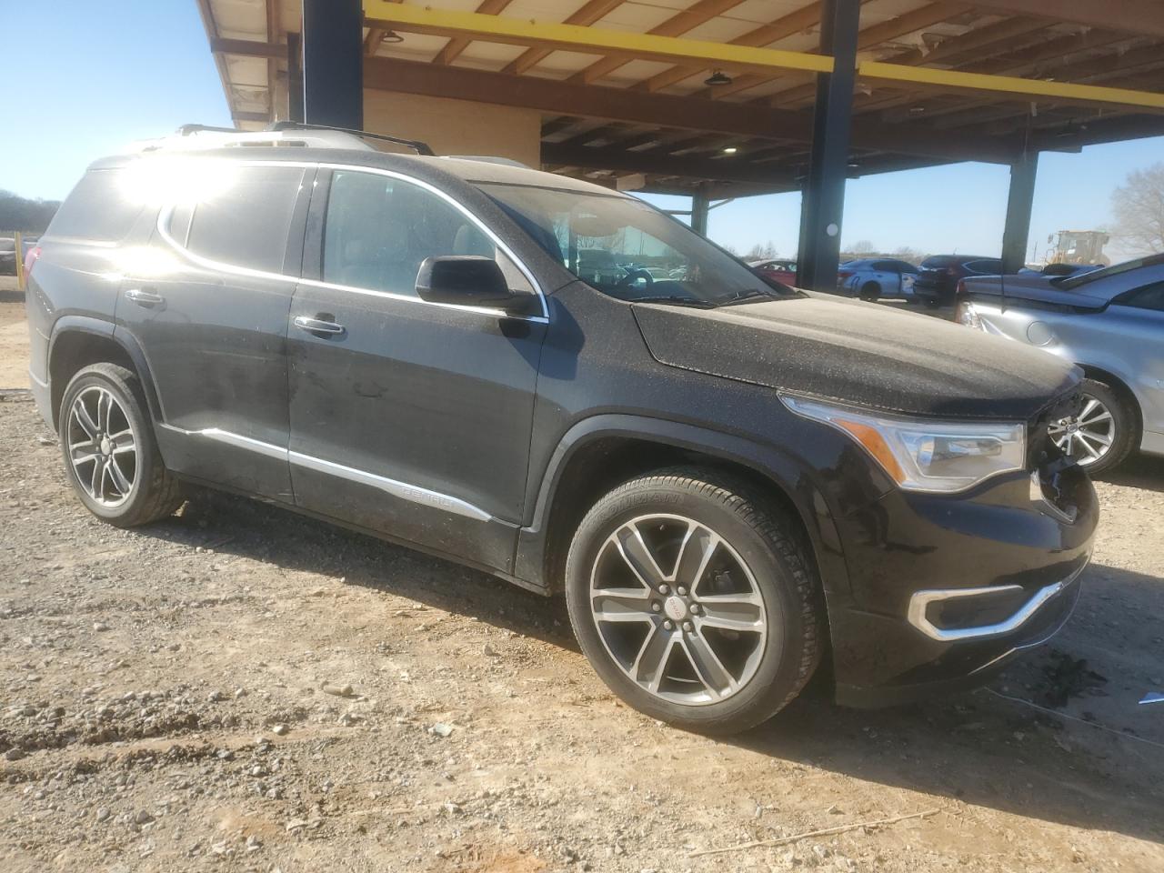 2019 GMC Acadia - Image 4