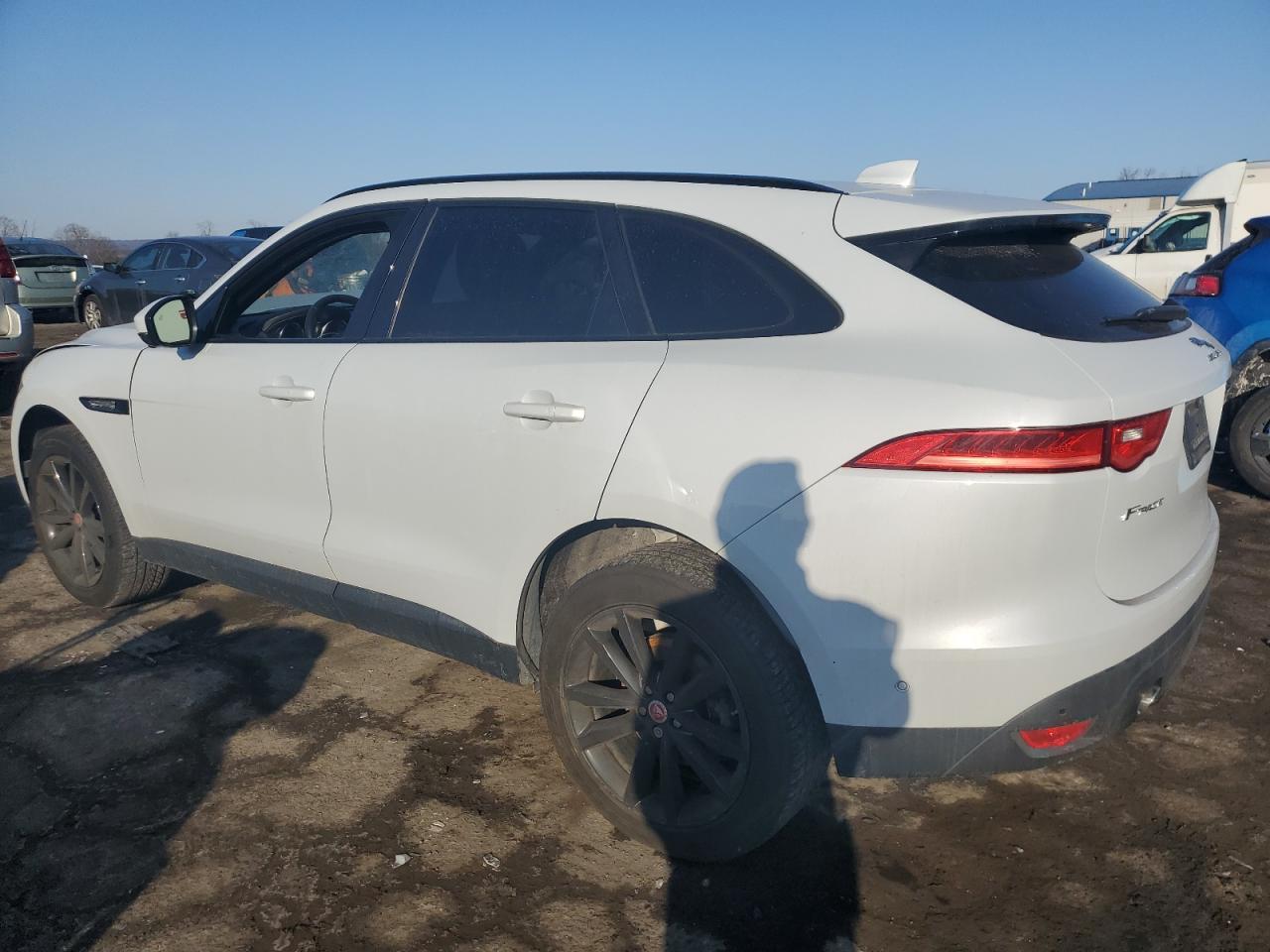 2019 Jaguar F-Pace - Image 2