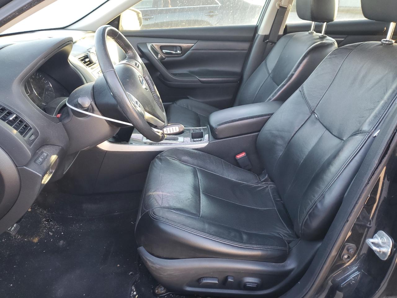 2015 Nissan Altima - Image 7