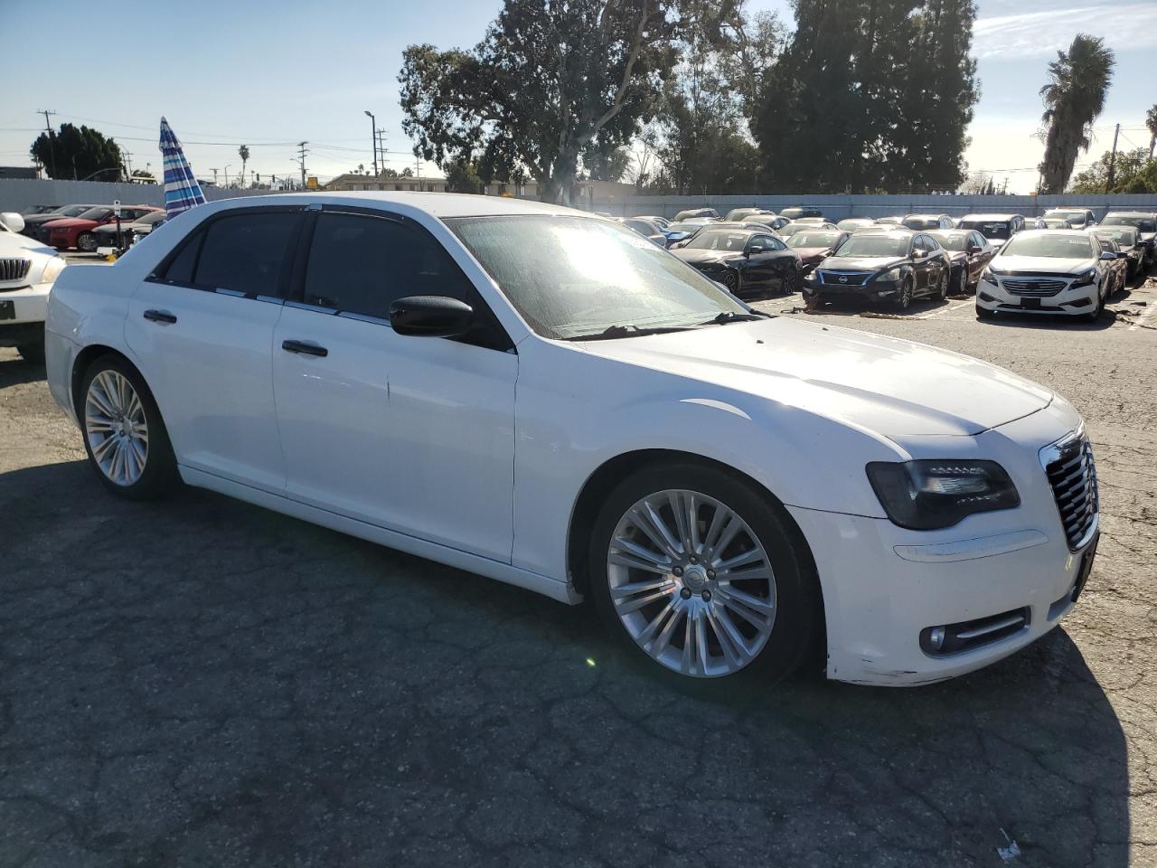 2011 Chrysler 300 - Image 4