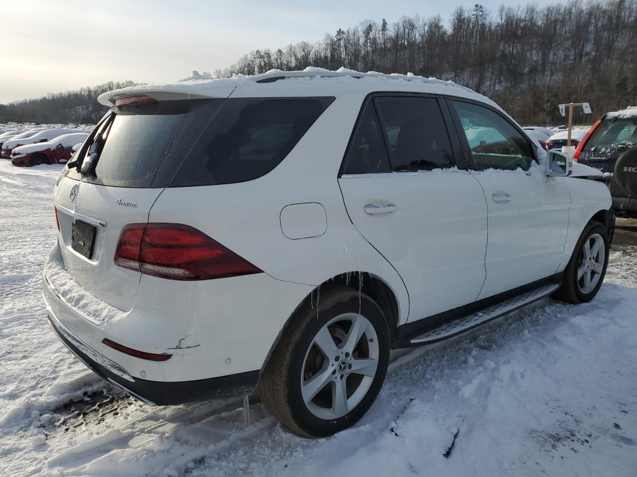 2018 Mercedes-Benz GLE - Image 3