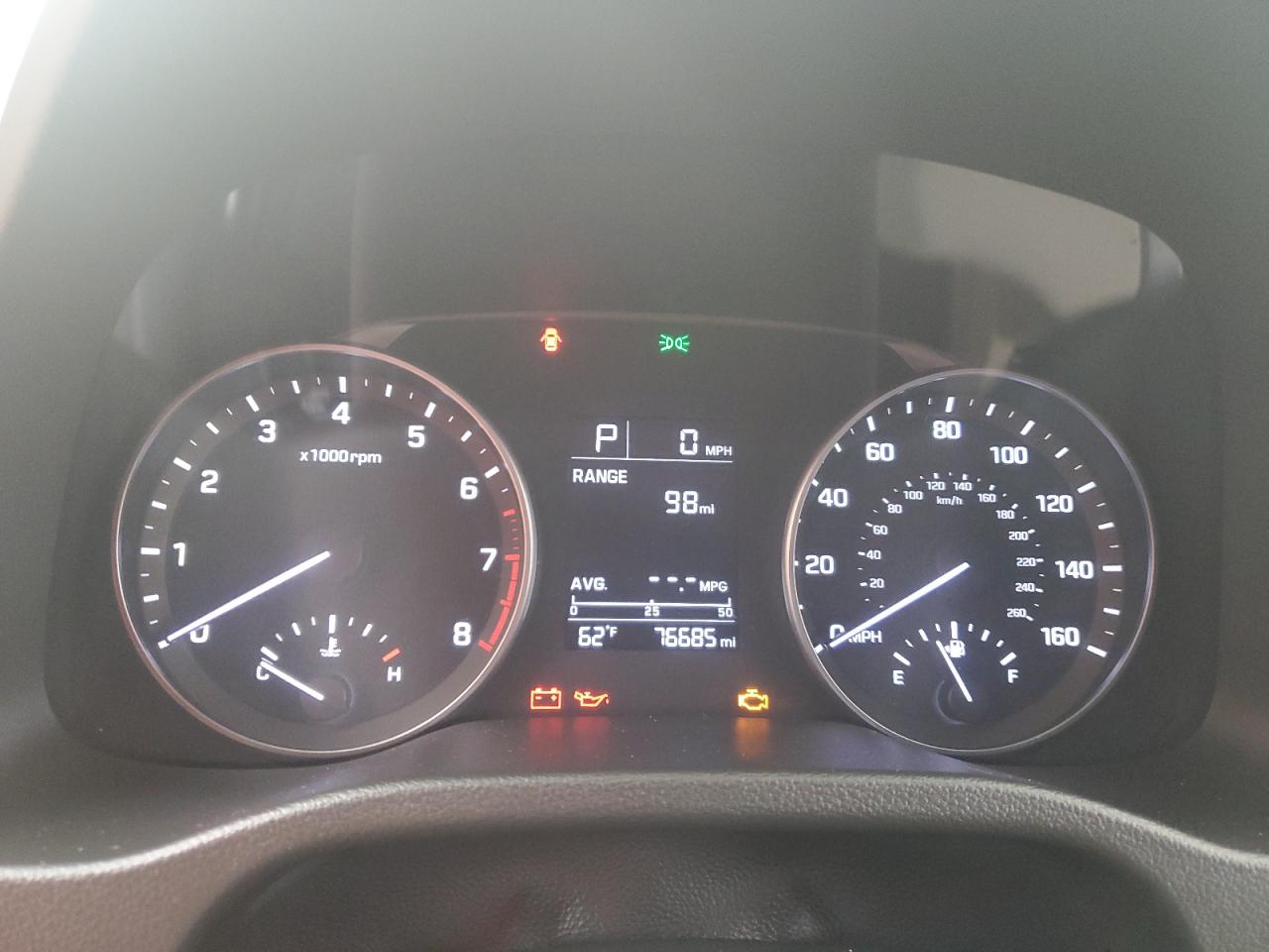 2017 Hyundai Elantra - Image 9