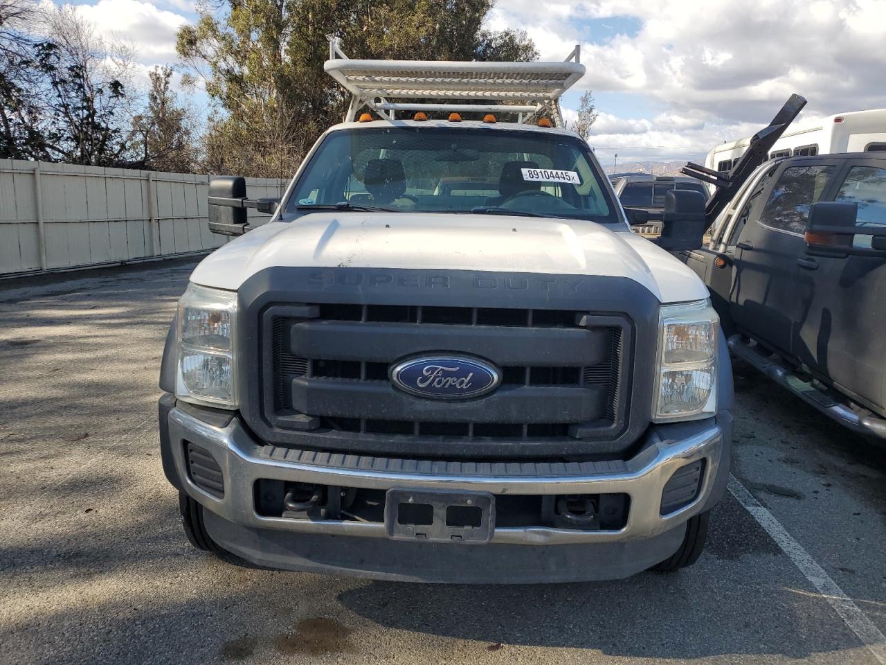 2014 Ford F450 - Image 5