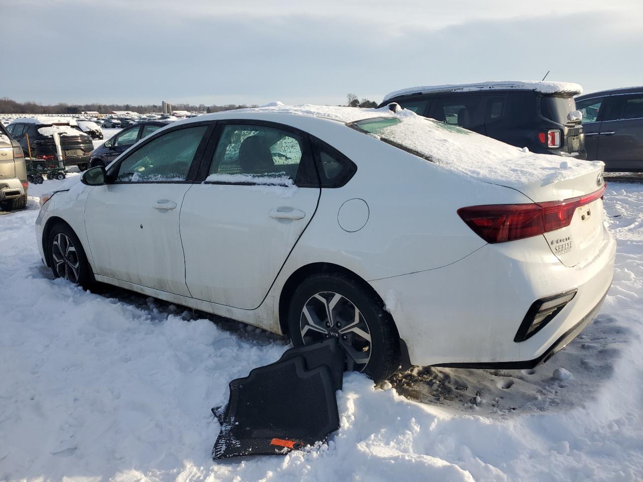 2019 Kia Forte - Image 2