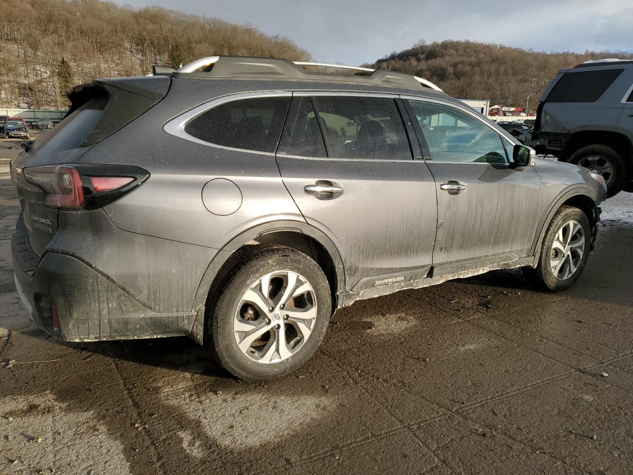 2020 Subaru Outback - Image 3