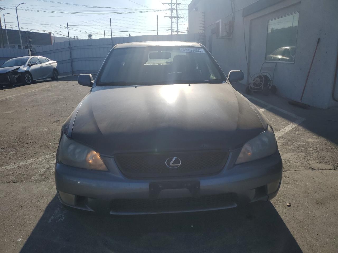 2004 Lexus IS - Image 5