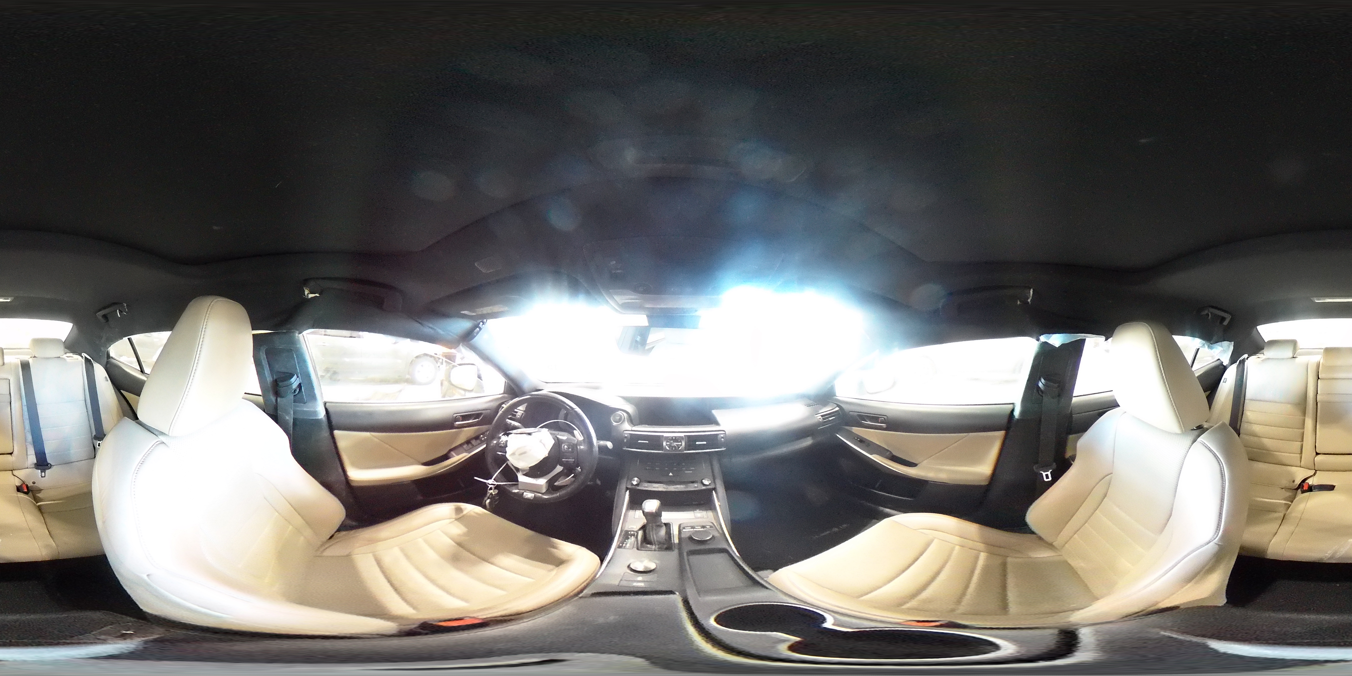 2019 Lexus IS - Image 12