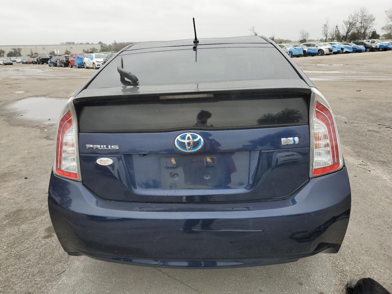 2015 Toyota Prius - Image 6
