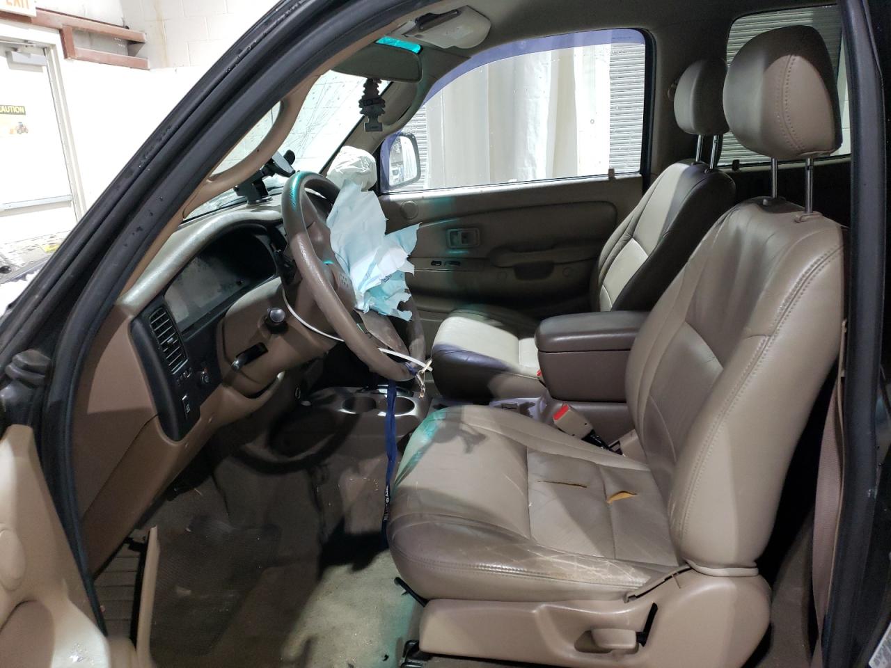 2003 Toyota Tacoma - Image 7