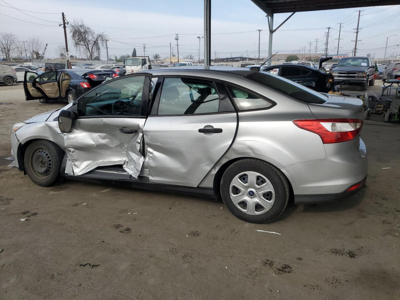 VIN 1FADP3E2XEL169446 2014 FORD FOCUS no.2