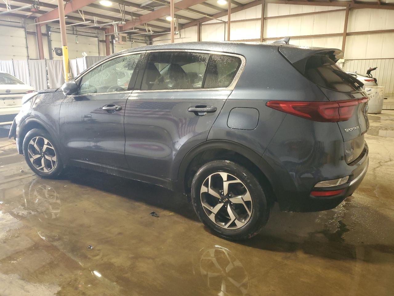 2022 Kia Sportage - Image 2