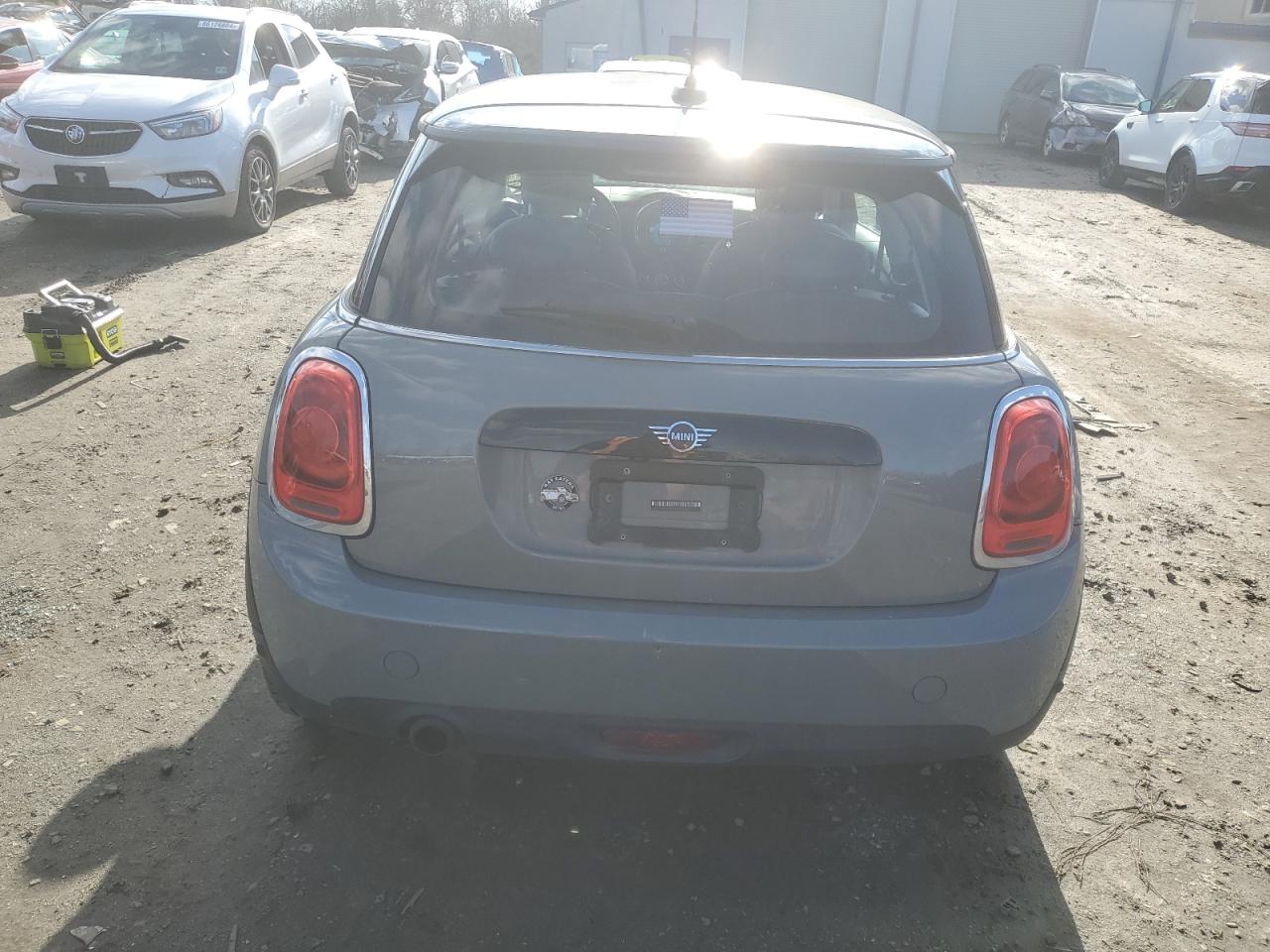 2019 MINI Cooper - Image 6