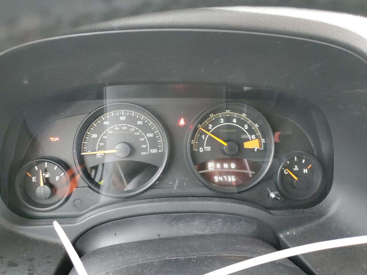2014 Jeep Liberty (Patriot) - Image 9