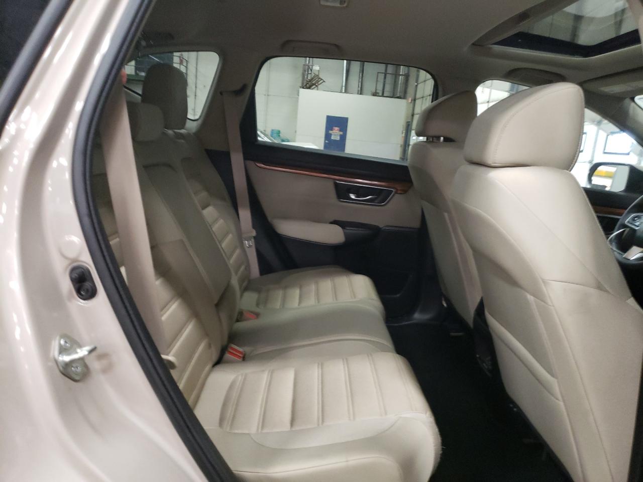 2018 Honda CR-V - Image 11