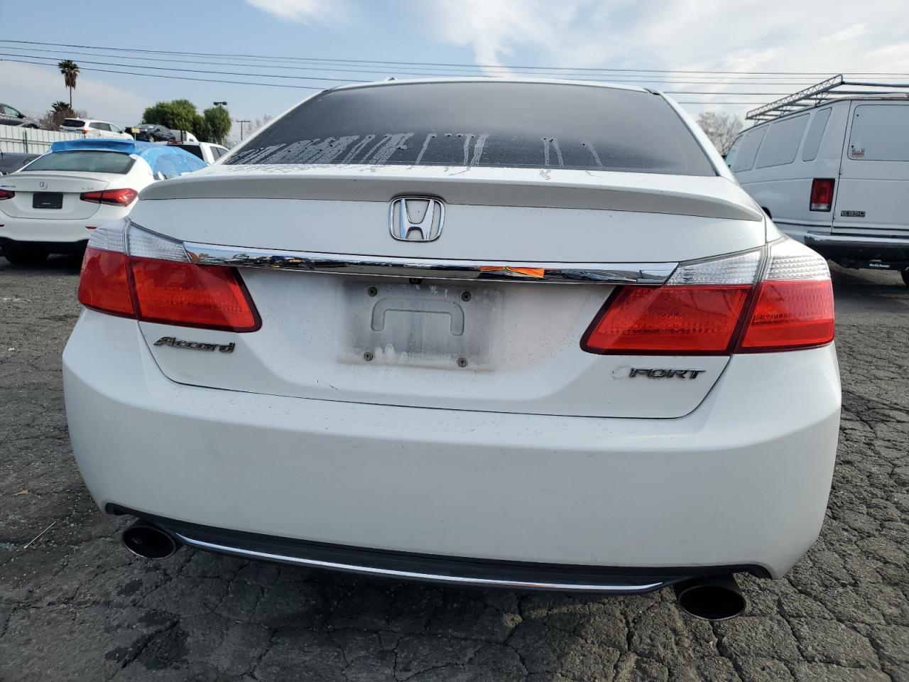 2014 Honda Accord - Image 6