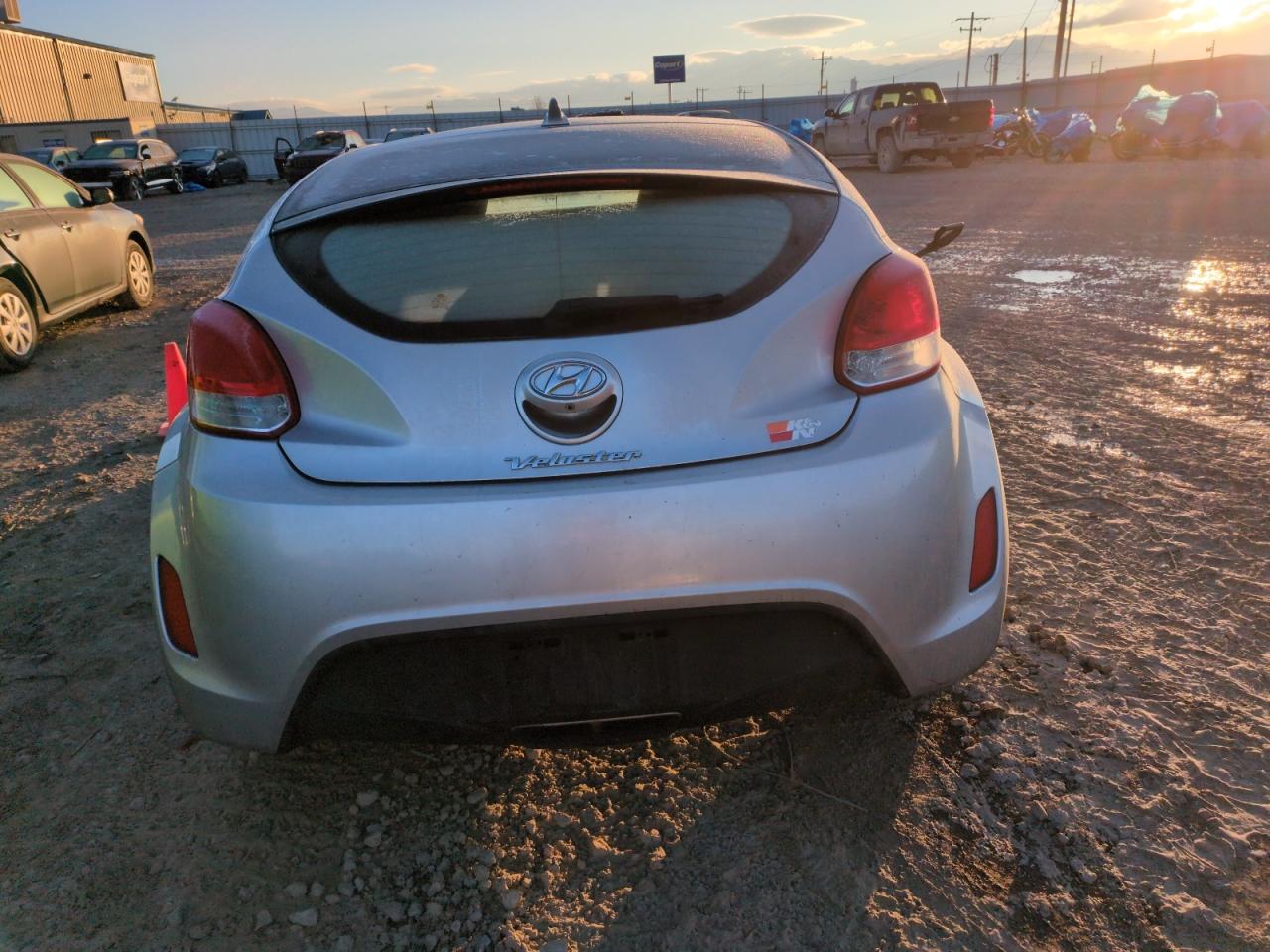 2016 Hyundai Veloster VIN: KMHTC6AD8GU265496 Lot: 87926045