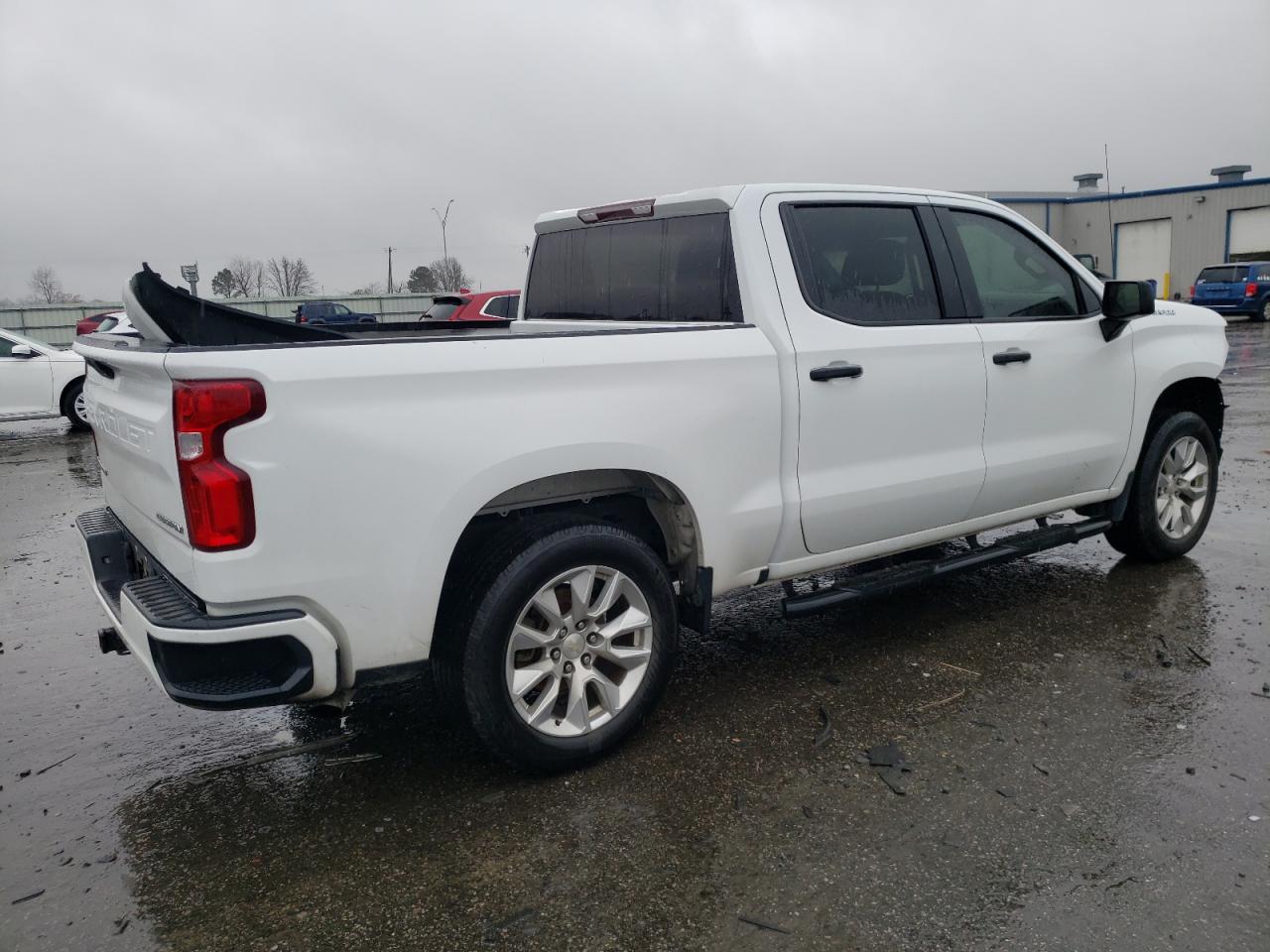 2020 Chevrolet Silverado - Image 3