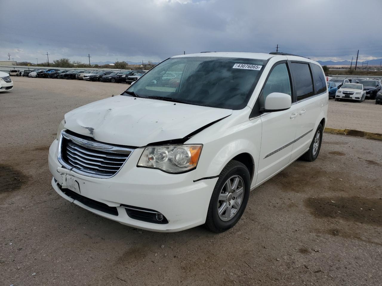 2013 Chrysler Town & Country - Image 1