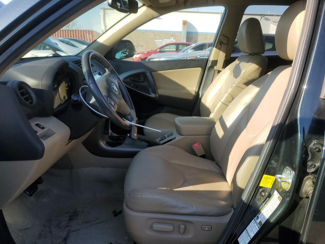 2012 Toyota RAV 4 - Image 7