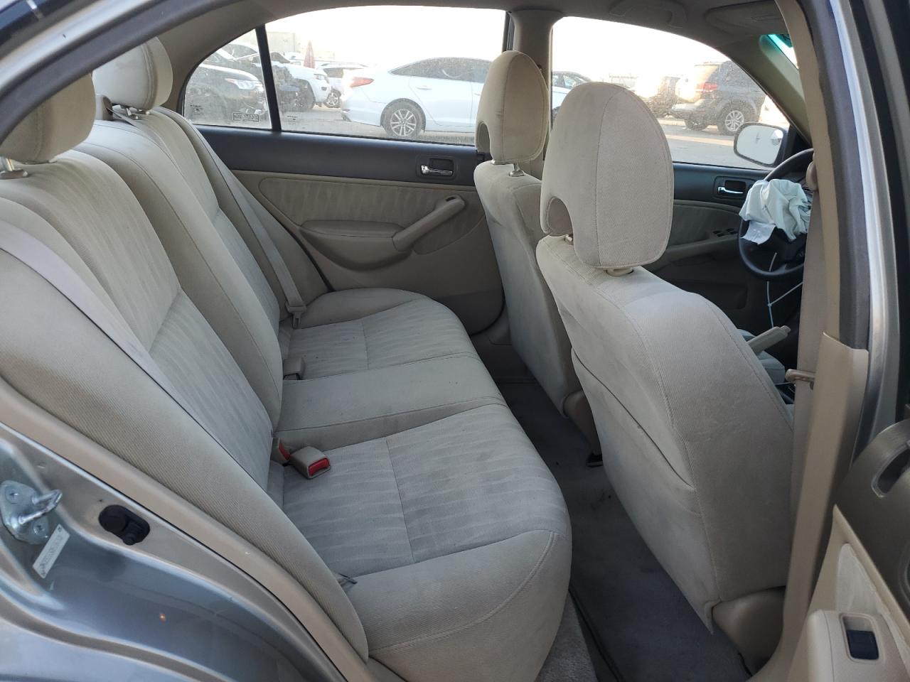 2005 Honda Civic - Image 10