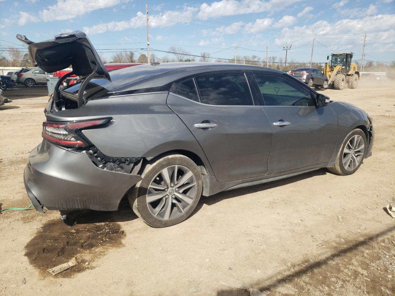 2020 Nissan Maxima - Image 3