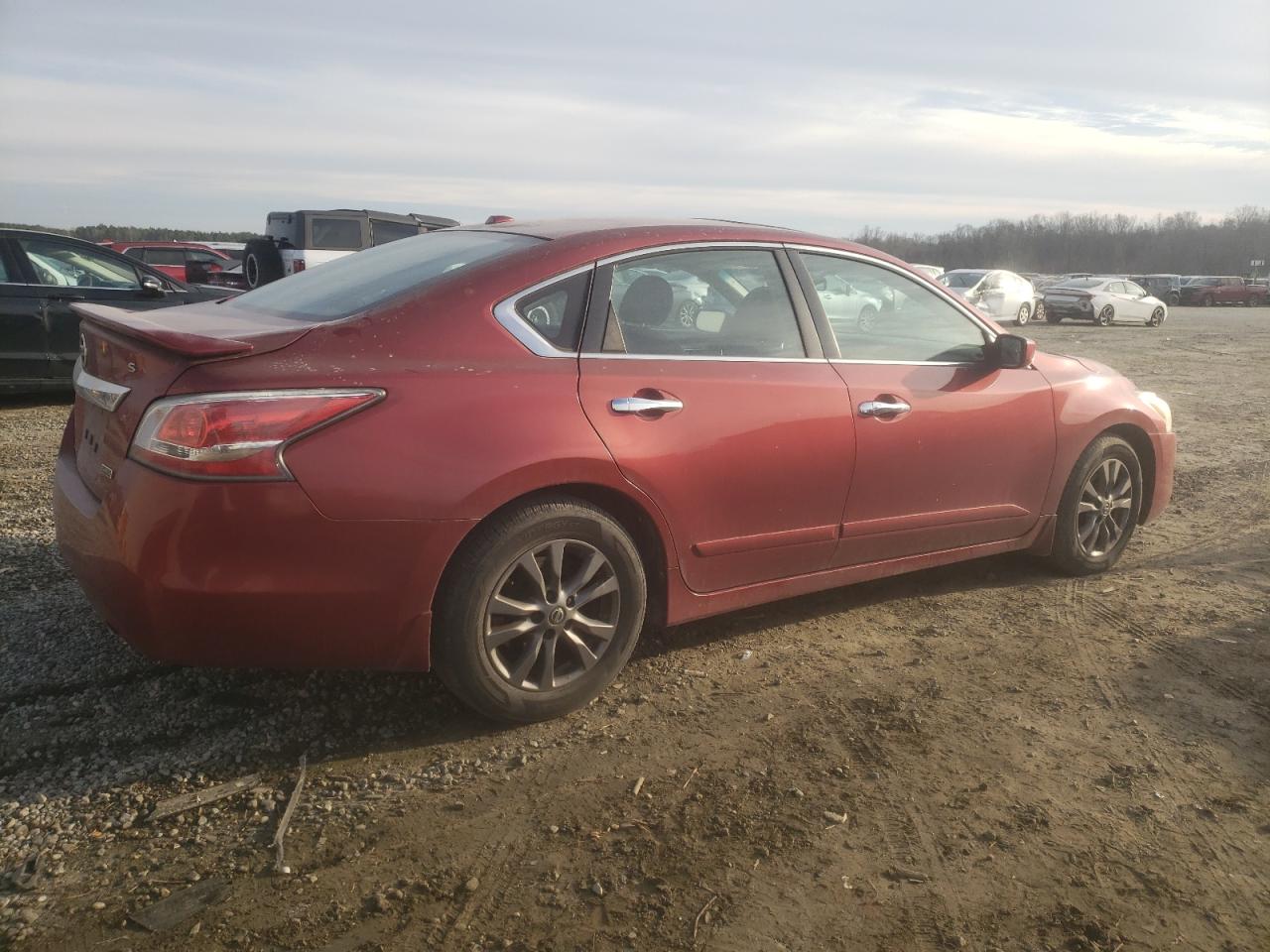 2015 Nissan Altima - Image 3
