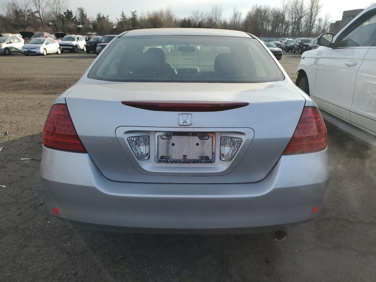 2006 Honda Accord - Image 6