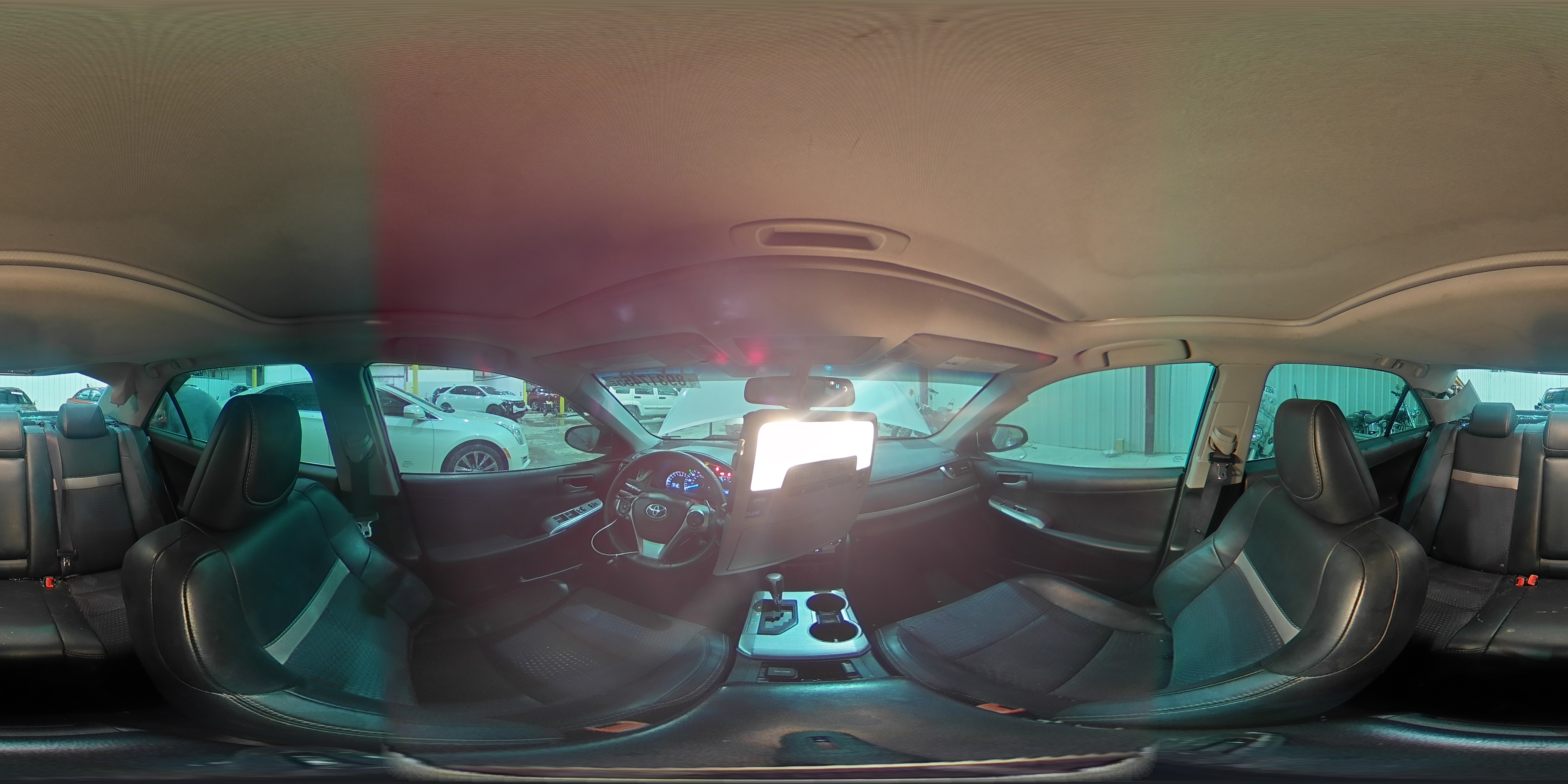 2012 Toyota Camry - Image 14