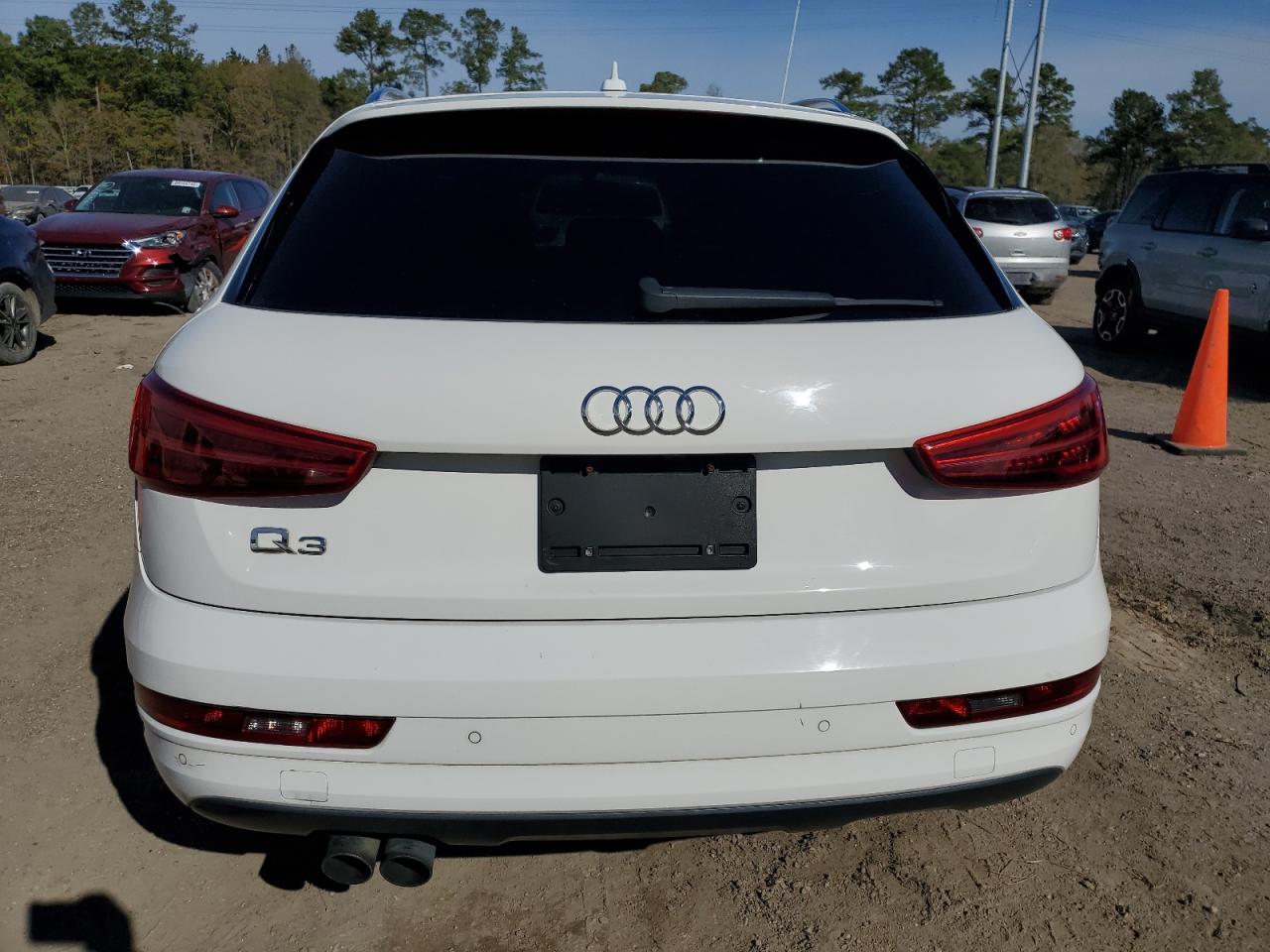 2018 Audi Q3 - Image 6