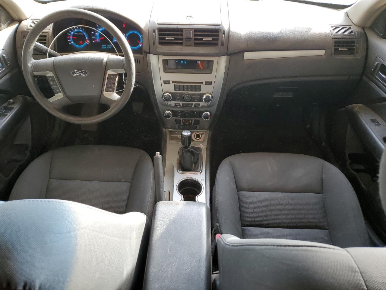 2010 Ford Fusion - Image 8