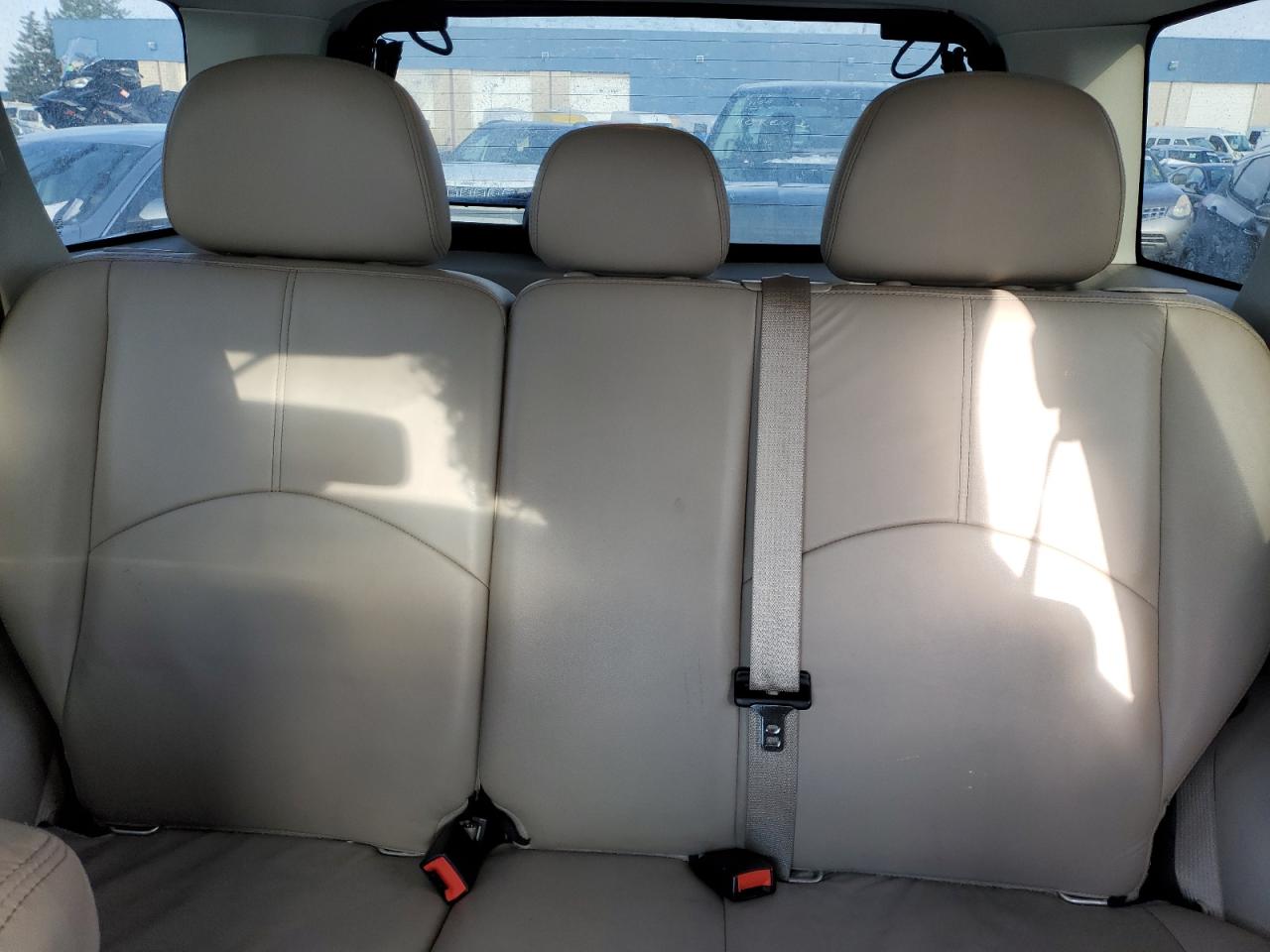 2010 Mercury Mariner - Image 10
