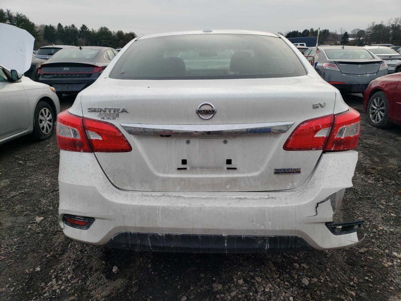 2019 Nissan Sentra - Image 6