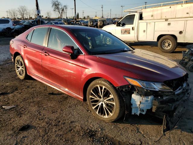  TOYOTA CAMRY 2018 Червоний