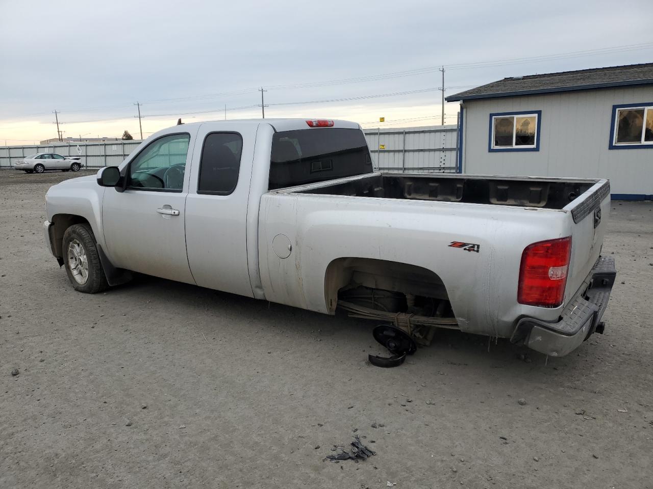2012 Chevrolet Silverado - Image 2