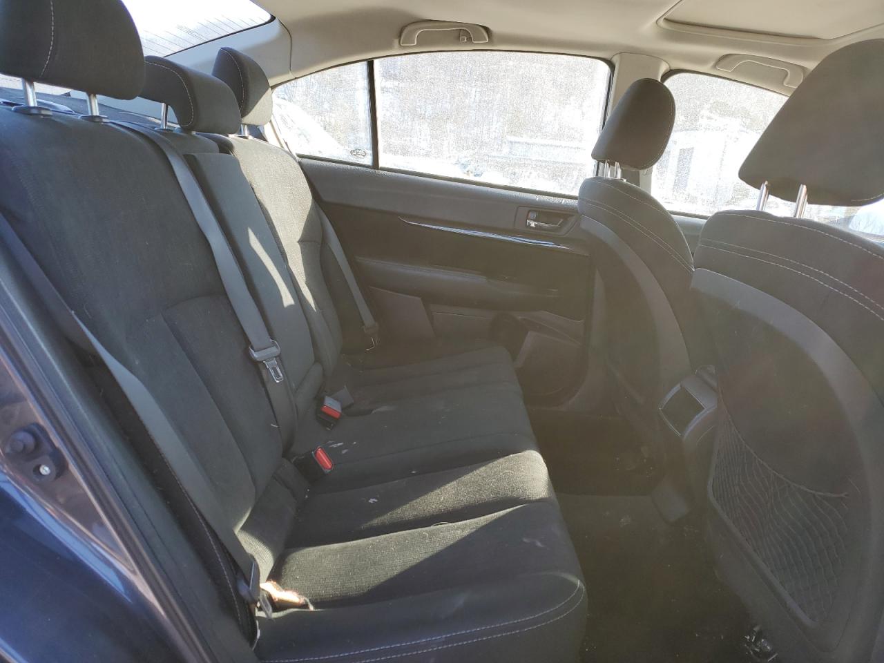 2013 Subaru Legacy - Image 11