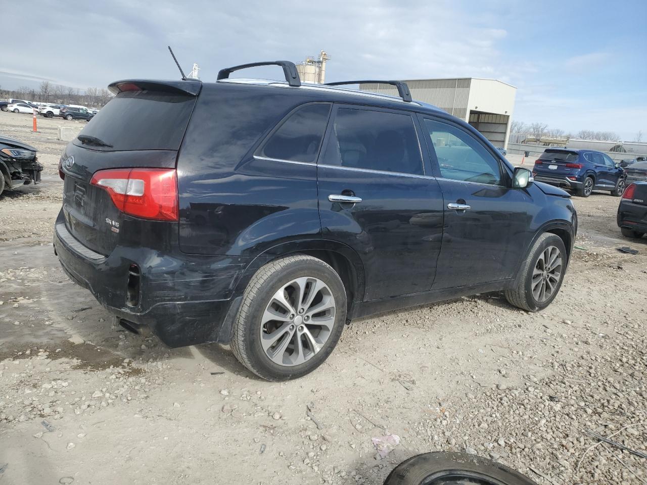 2015 Kia Sorento - Image 3