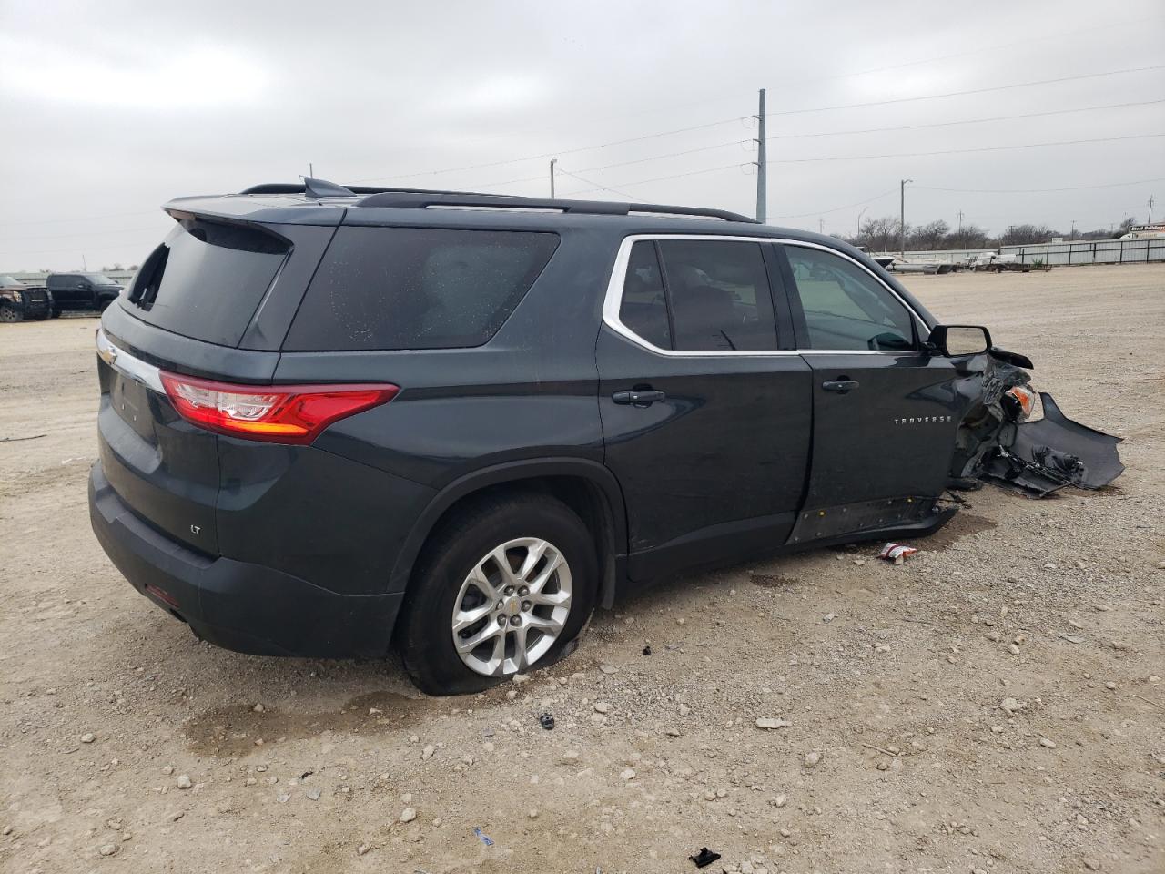 2019 Chevrolet Traverse - Image 3