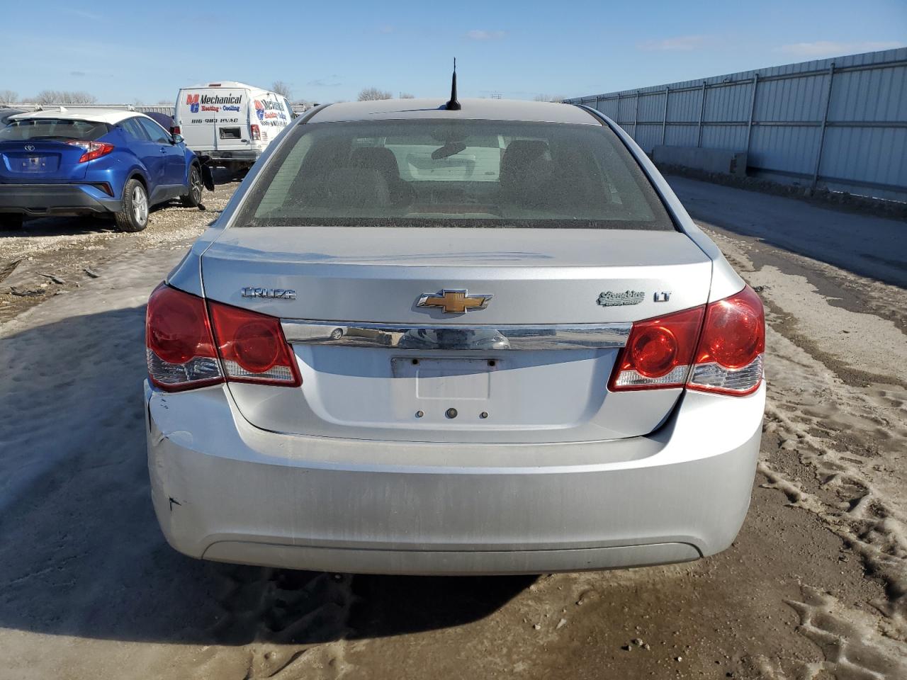 2012 Chevrolet Cruze - Image 6