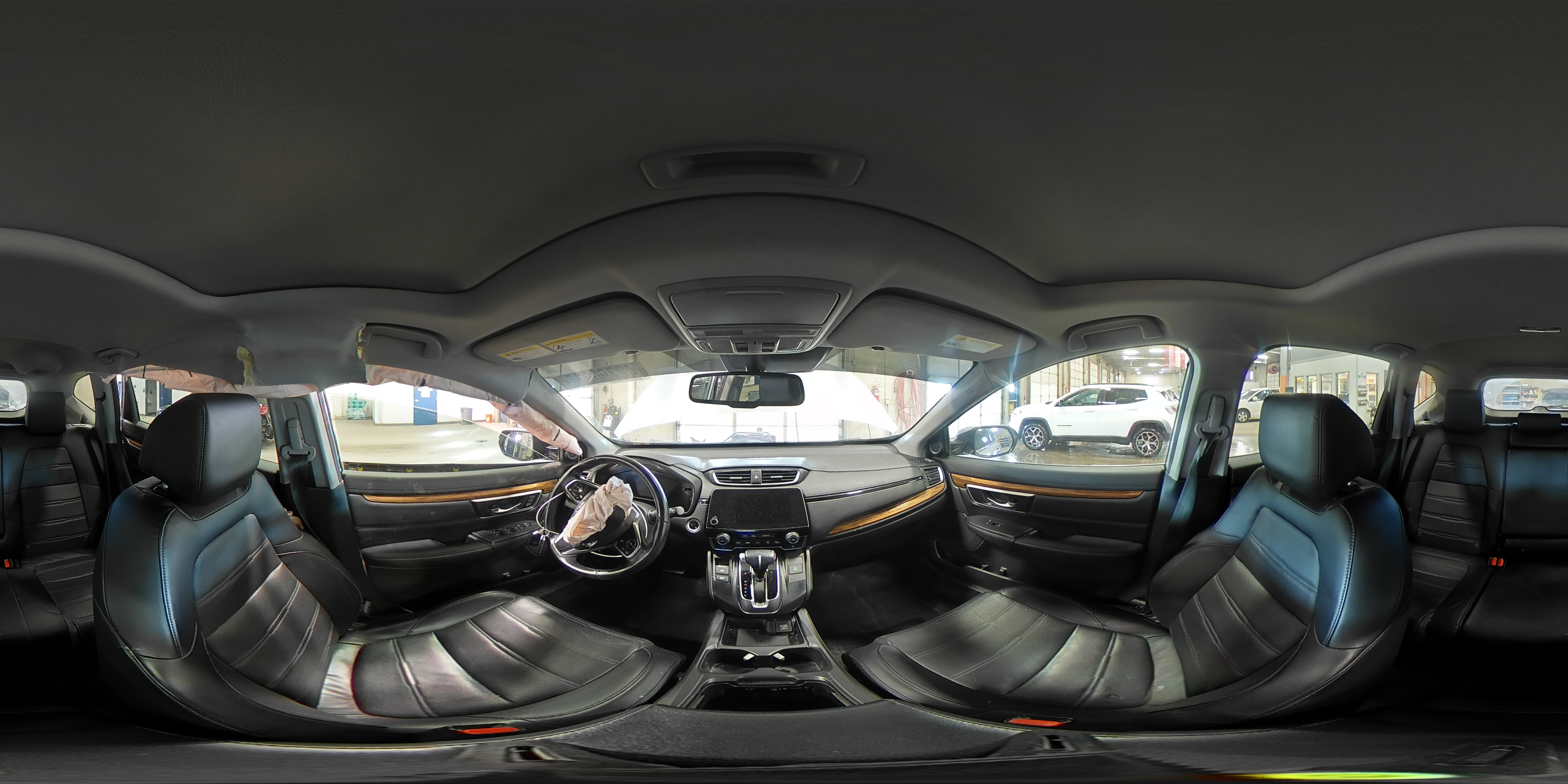 2017 Honda CR-V - Image 14