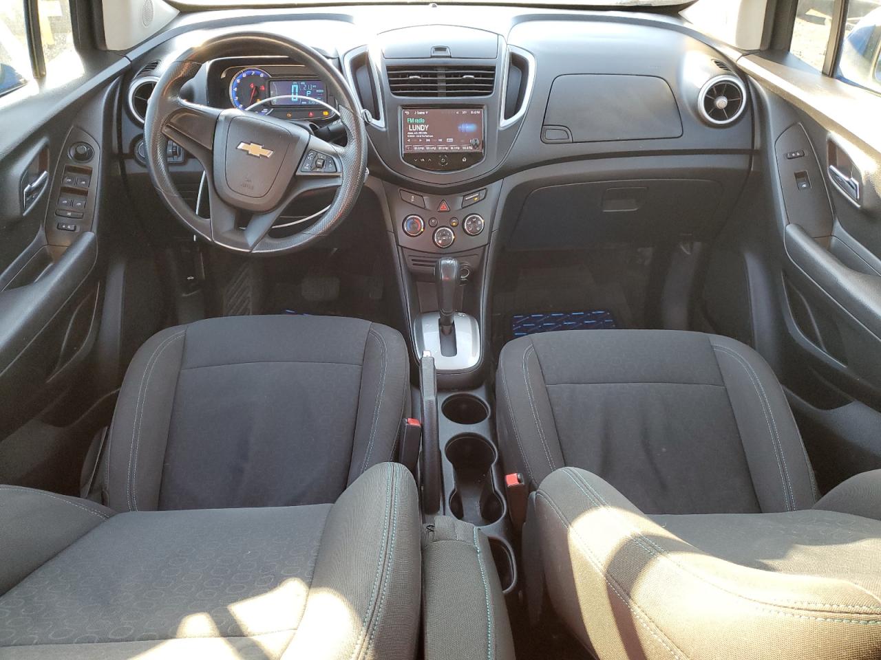 2015 Chevrolet Trax Ls VIN: KL7CJKSB3FB115304 Lot: 88740055