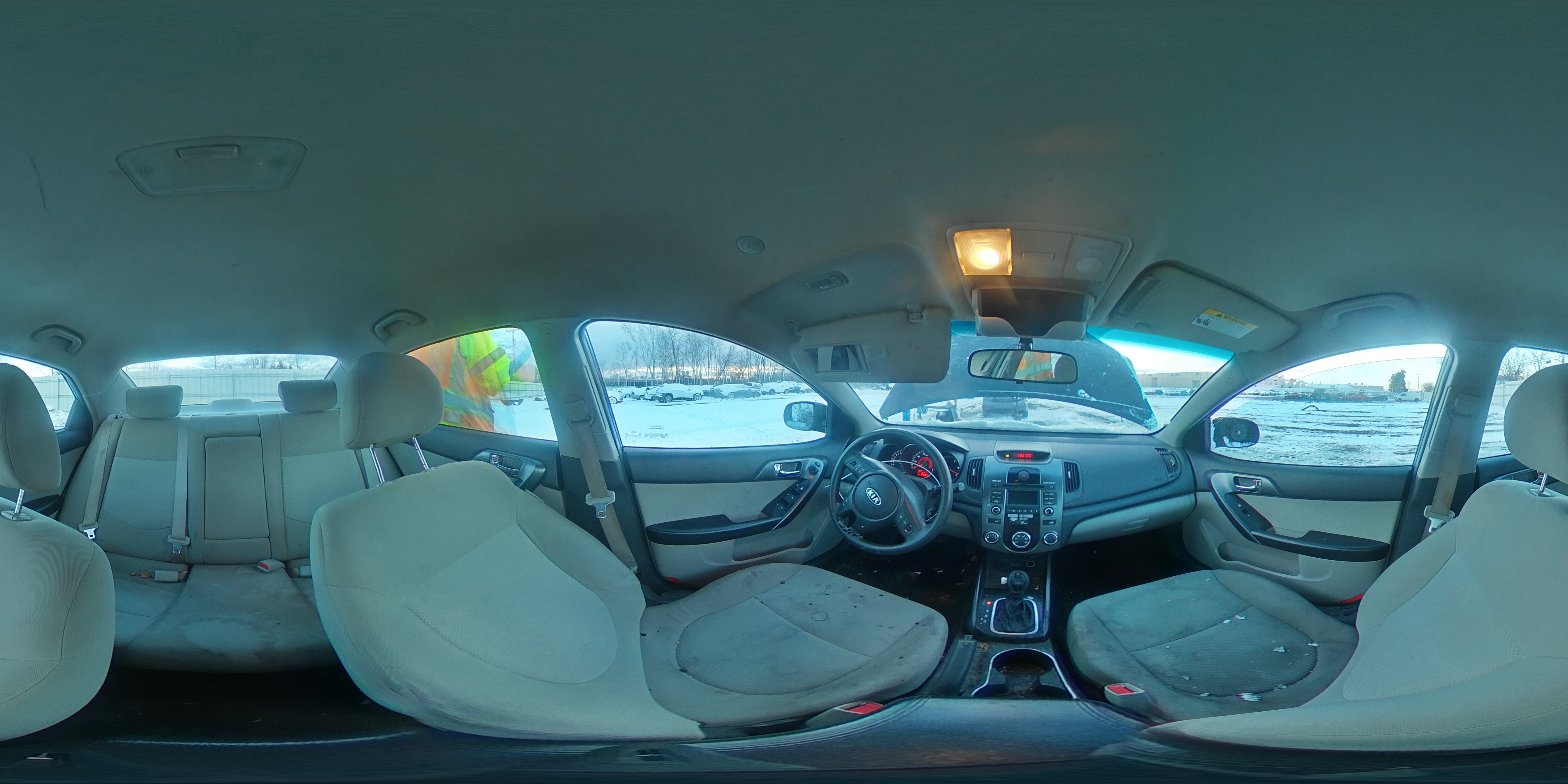 2013 Kia Forte - Image 13