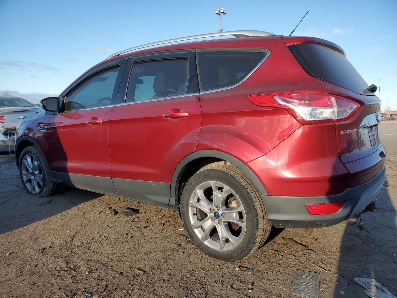 VIN 1FMCU9J9XEUD33207 2014 FORD ESCAPE no.2