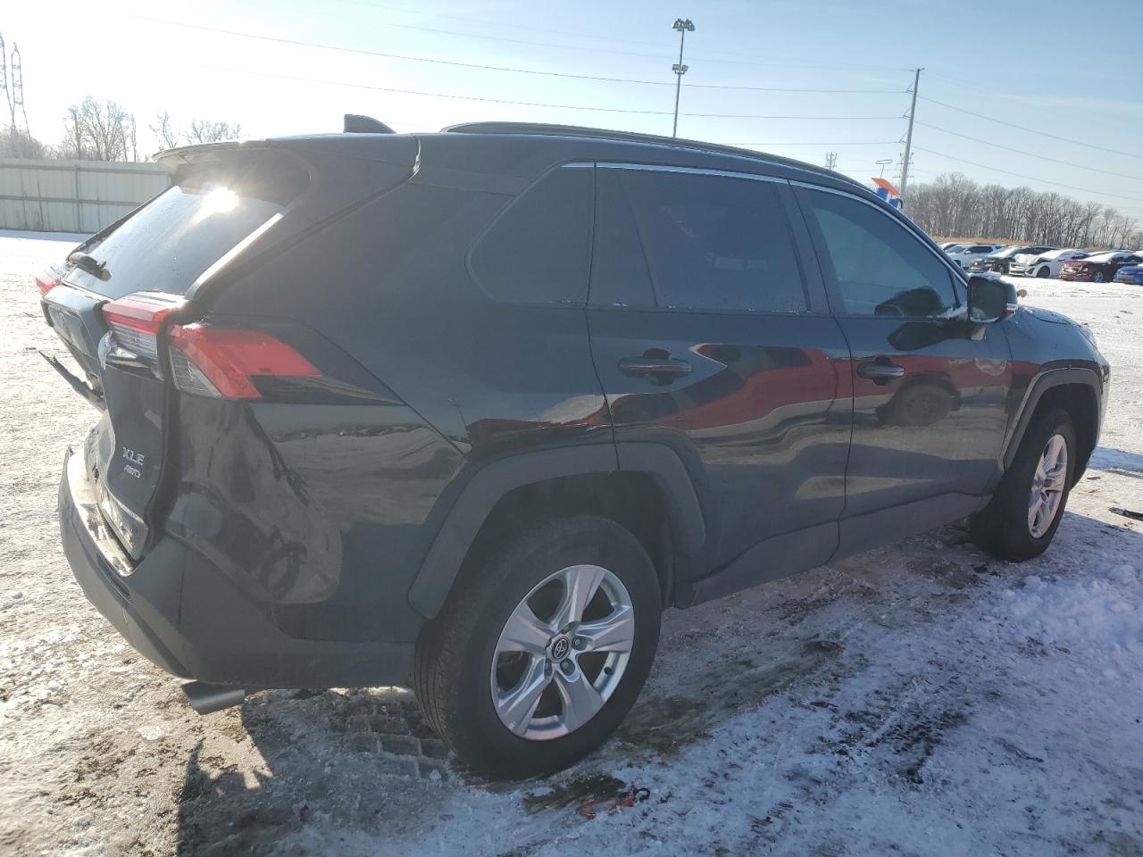 2021 Toyota RAV 4 - Image 3