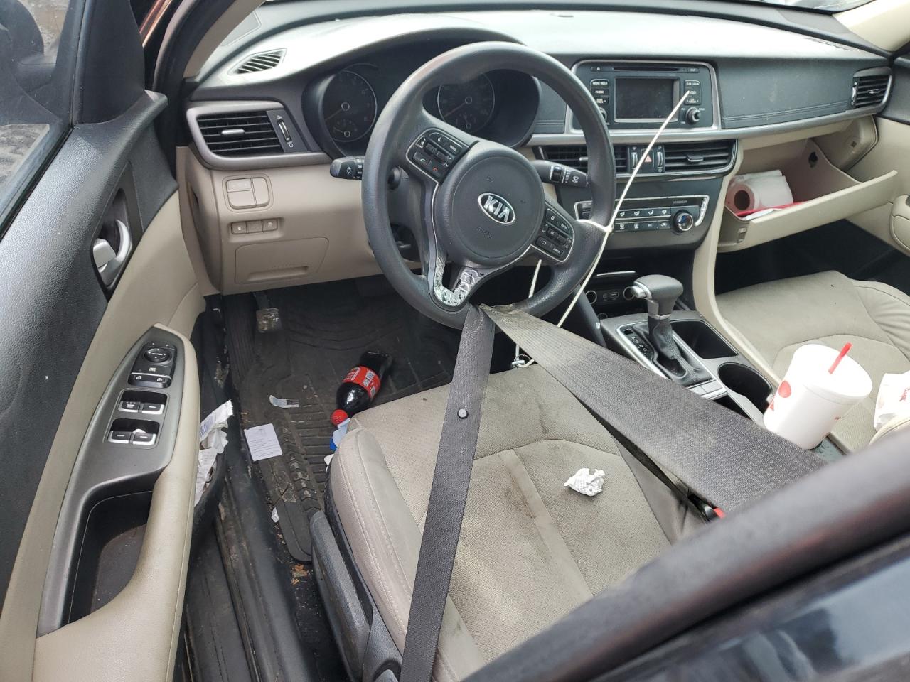 2016 Kia Optima - Image 8