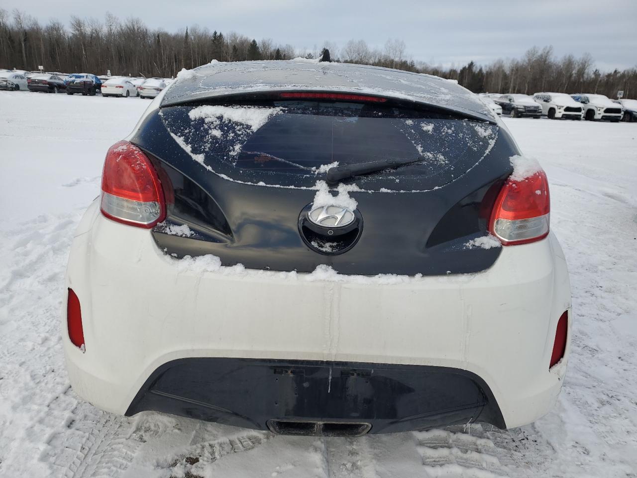 2012 Hyundai Veloster - Image 6