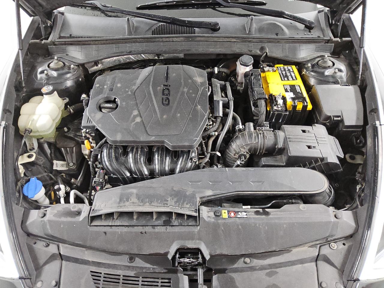 2021 Hyundai Sonata - Image 11