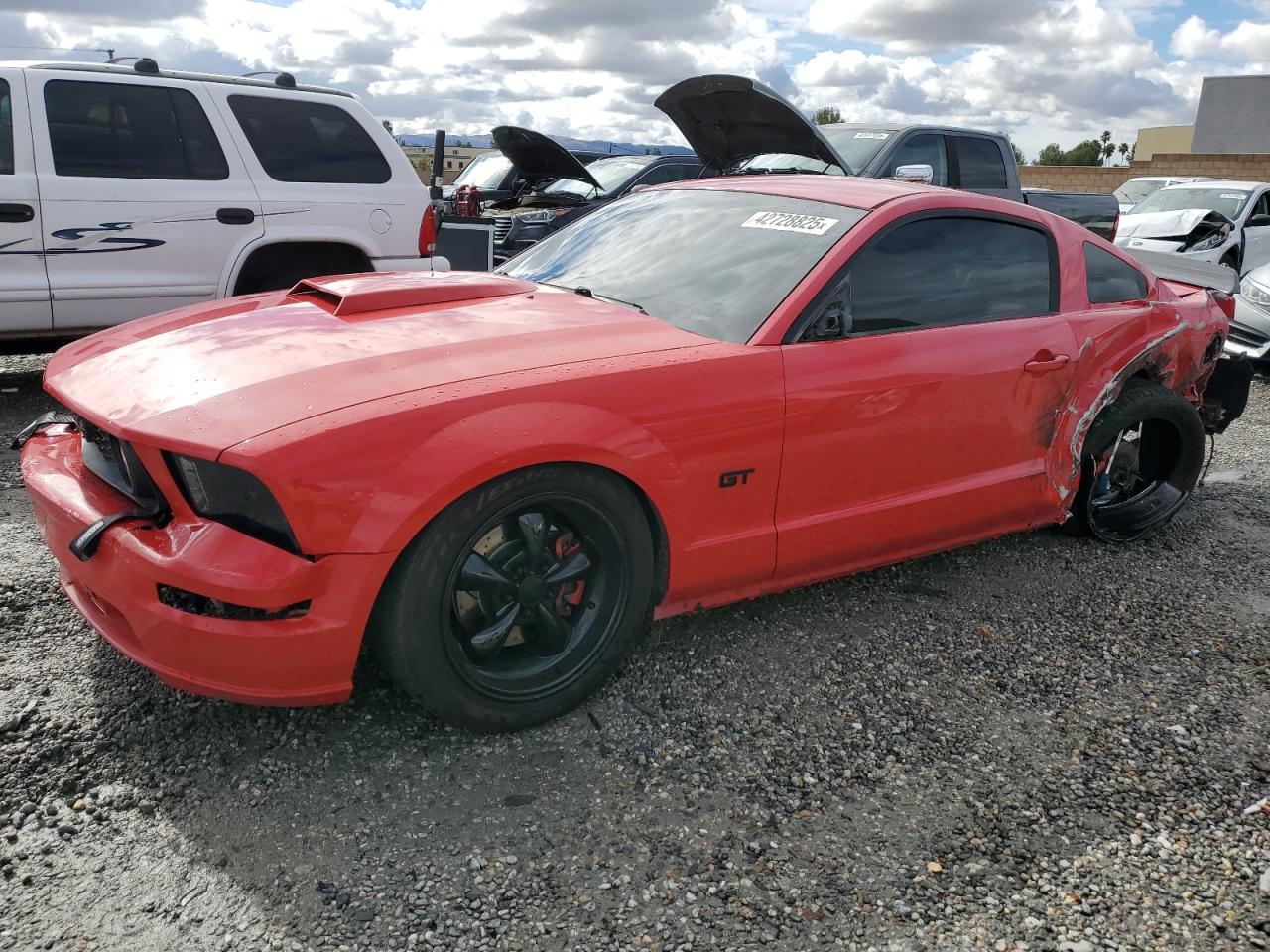2005 Ford Mustang - Image 1