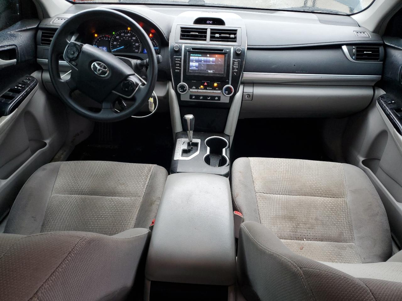 2014 Toyota Camry - Image 8